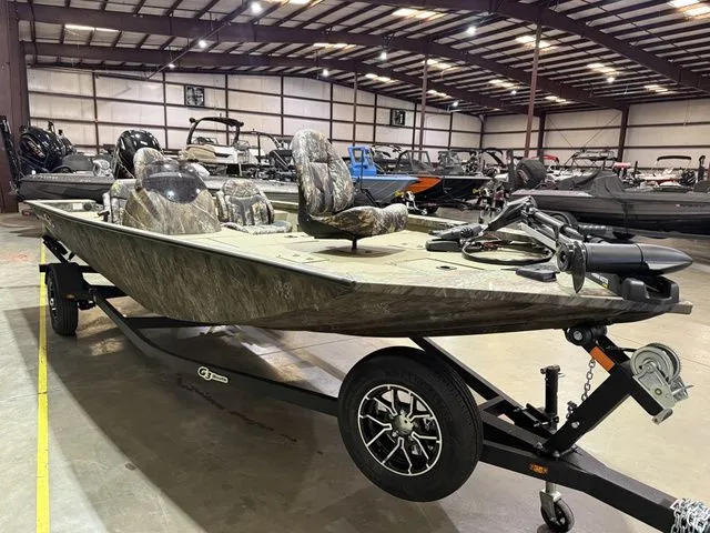 Slide: The Image of G3 Sportsman 1810 PFX W/Yamaha 115 "SHO" 2026 - 3