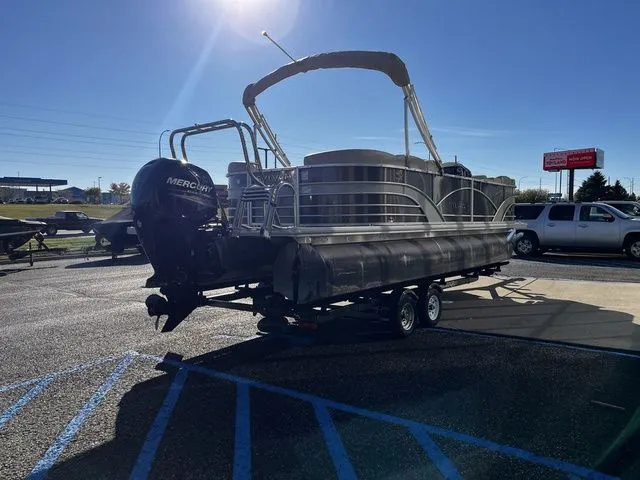 Slide: The Image of Sylvan 8522 Mirage Cruise 2017 - 15