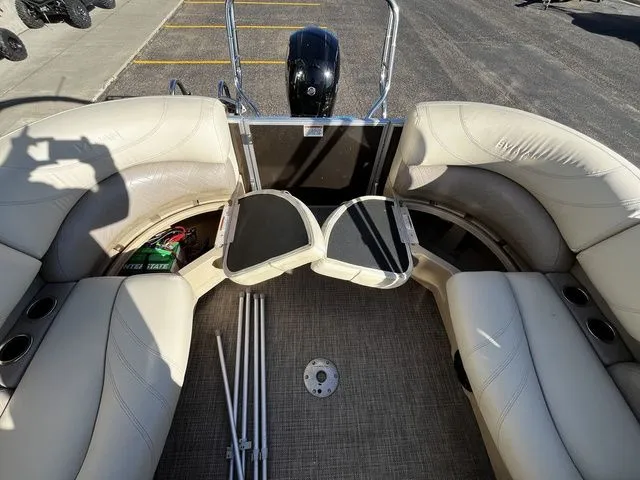 Slide: The Image of Sylvan 8522 Mirage Cruise 2017 - 24