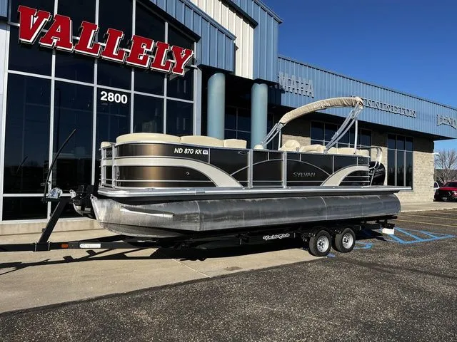 Slide: The Image of Sylvan 8522 Mirage Cruise 2017 - 5