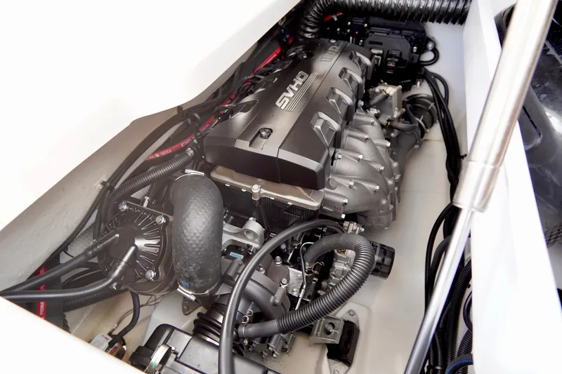 Slide: The Image of Engine compartment of 2025 Yamaha Boats 275SD, showcasing advanced marine technology. - 35