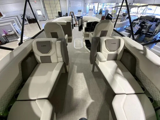 Slide: The Image of Alera M 23Q 2026 - 6