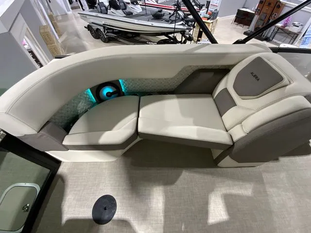 Slide: The Image of Alera M 23Q 2026 - 7