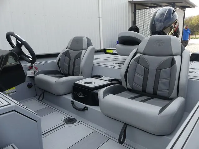 Slide: The Image of G3 Sportsman 1710 SE 2026 - 12