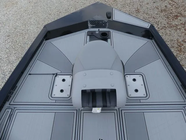 Slide: The Image of G3 Sportsman 1710 SE 2026 - 18