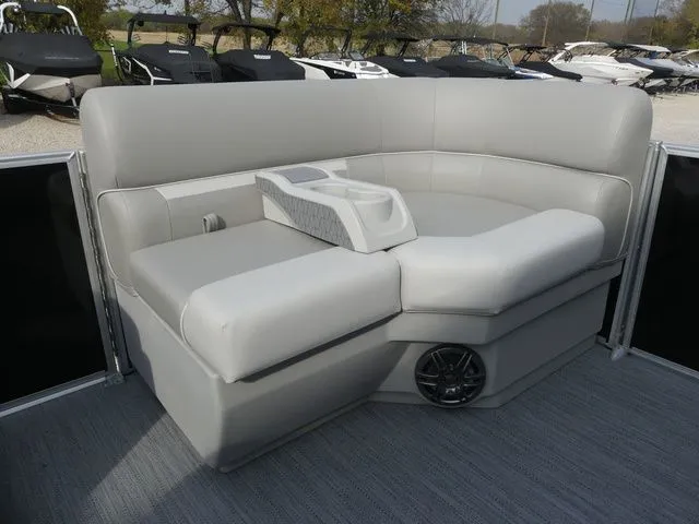 Slide: The Image of Xperience Xperience 1880 CX 2026 - 20