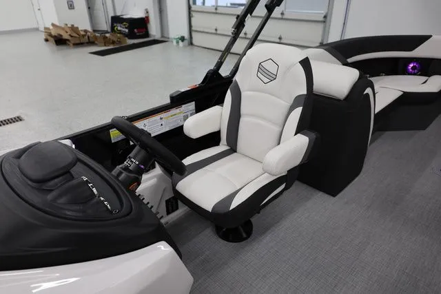 Slide: The Image of South Bay 224 RS 222 Playpen 2026 - 16