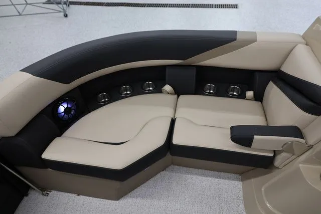 Slide: The Image of South Bay 224 RS 2.75 222 Playpen 2026 - 28