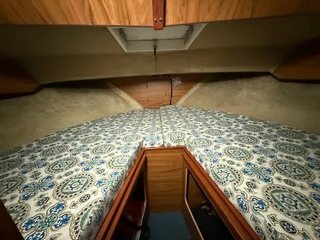 Slide: The Image of Tollycraft 26 Sedan 1977 - 24