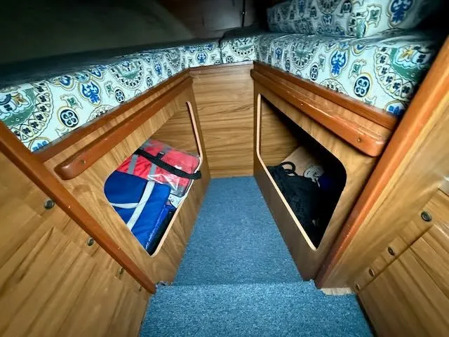 Slide: The Image of Tollycraft 26 Sedan 1977 - 26