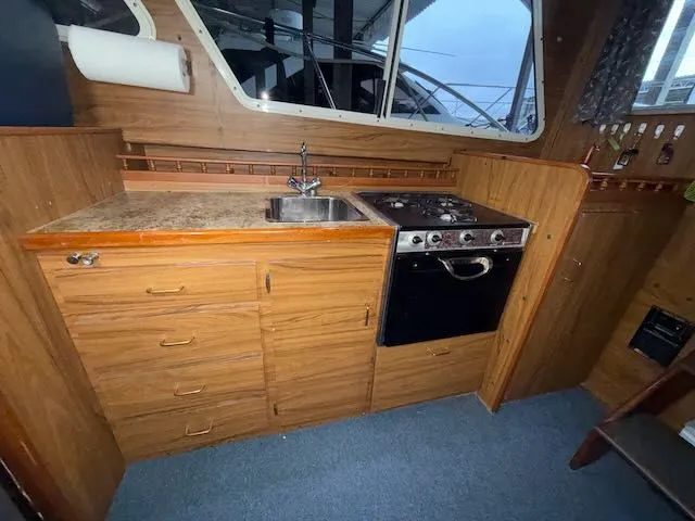 Slide: The Image of Tollycraft 26 Sedan 1977 - 8