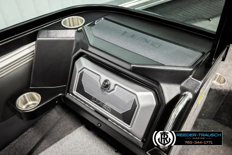 Slide: The Image of Interior of 2026 Lund 1975 Tyee boat with cup holders and storage compartment. - 45