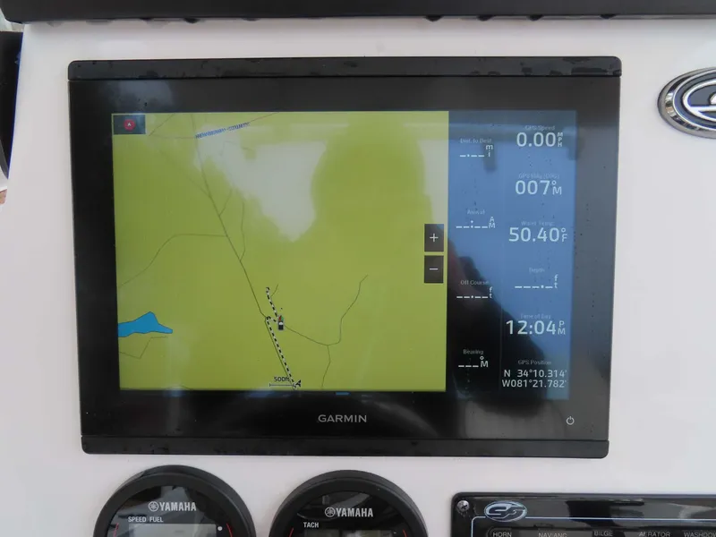 Slide: The Image of Sea Fox 248 Commander 2023 - 13