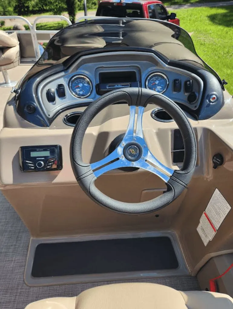 Slide: The Image of Sun Tracker Fishin Barge 2023 - 3