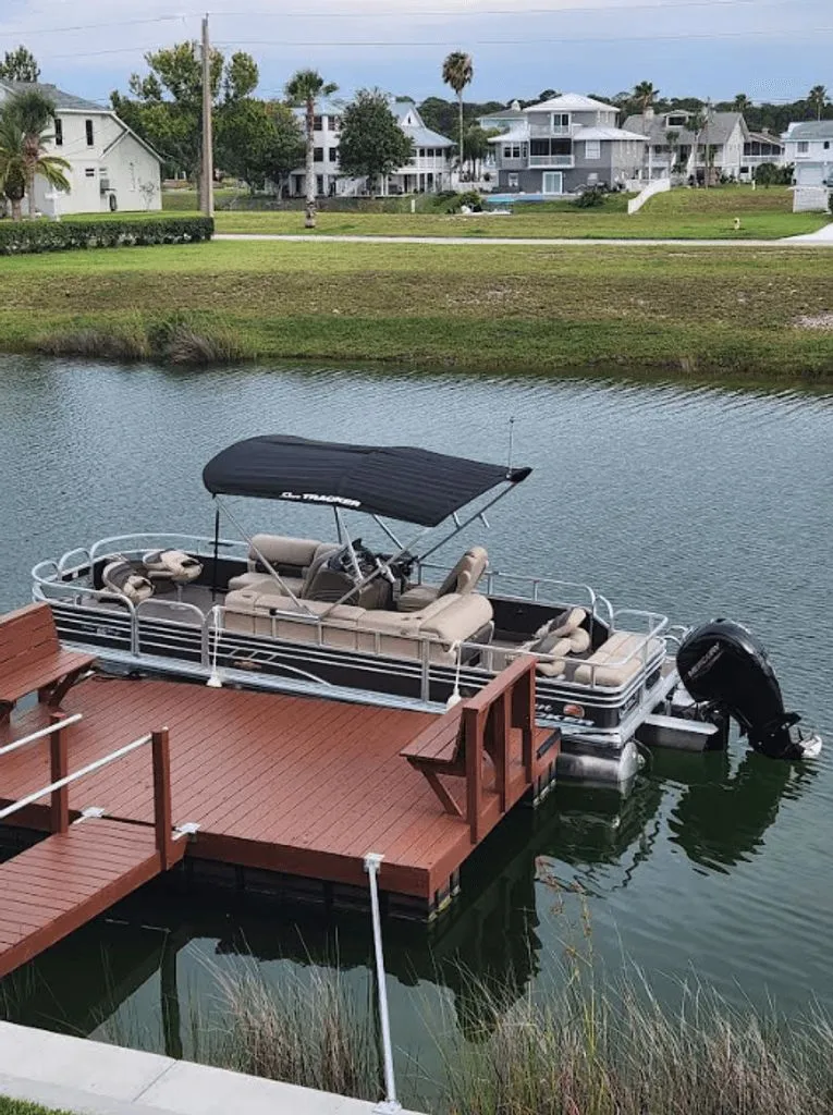 Slide: The Image of Sun Tracker Fishin Barge 2023 - 6