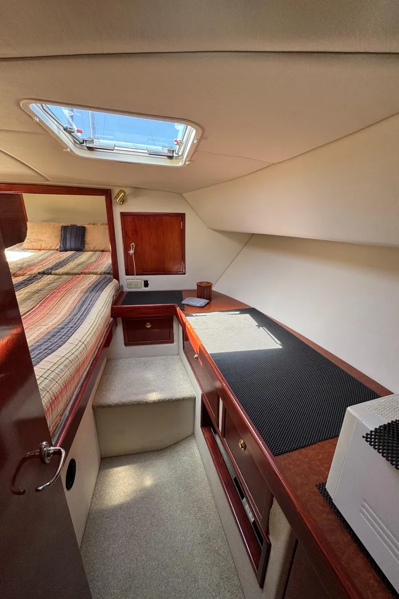 Slide: The Image of Zeta Flybridge Power Catamaran 2001 - 58