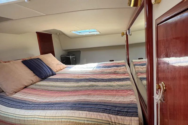 Slide: The Image of Zeta Flybridge Power Catamaran 2001 - 64