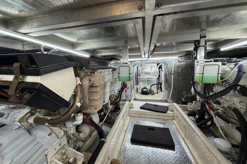 Slide: The Image of Engine room of a 1999 Navigator 5300 yacht with Volvo Penta engines. - 82