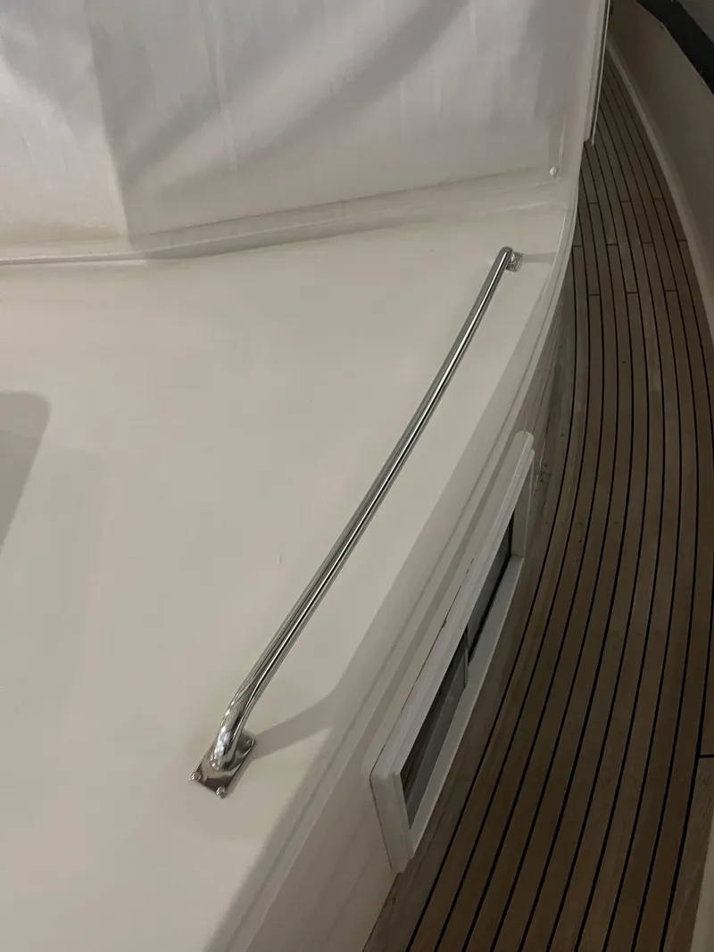 Slide: The Image of Grand Banks 42 Classic 2002 - 107