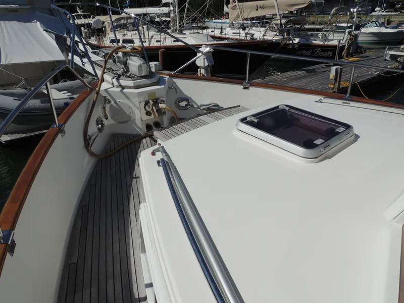 Slide: The Image of Foredecks - 18