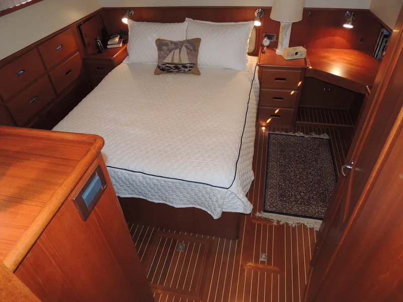 Slide: The Image of Grand Banks 42 Classic 2002 - 50