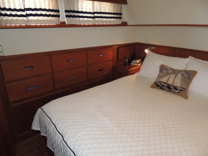 Slide: The Image of Grand Banks 42 Classic 2002 - 52