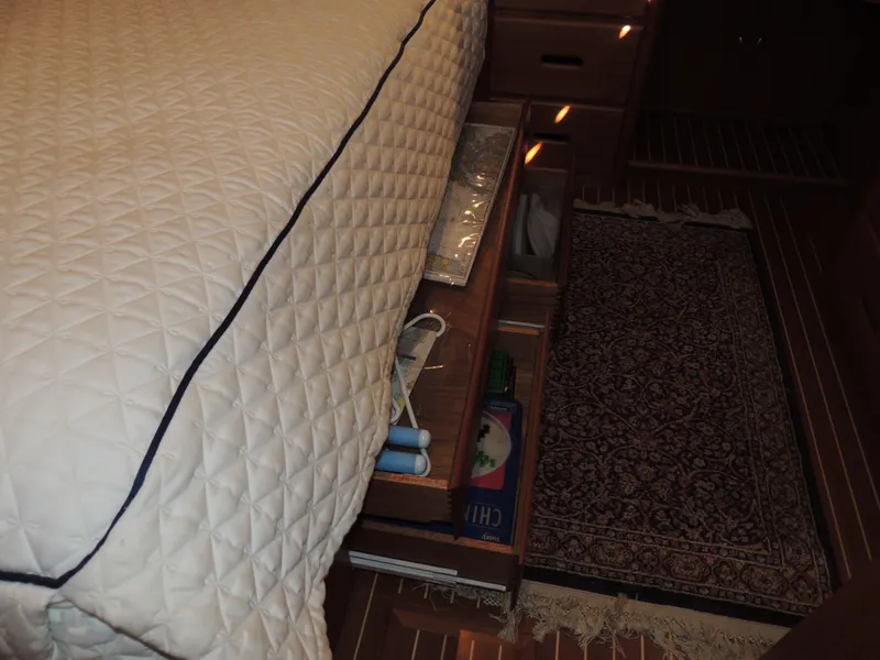 Slide: The Image of Grand Banks 42 Classic 2002 - 53