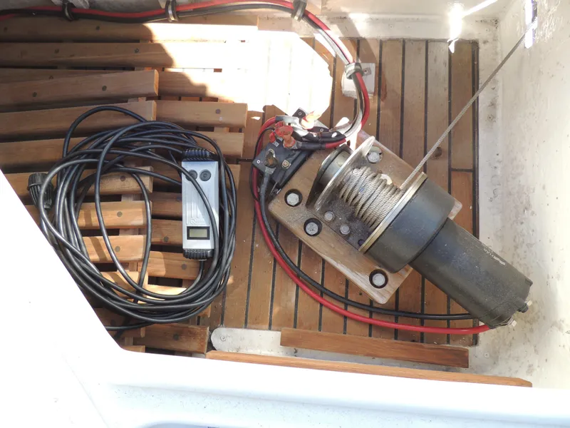 Slide: The Image of Grand Banks 42 Classic 2002 - 67