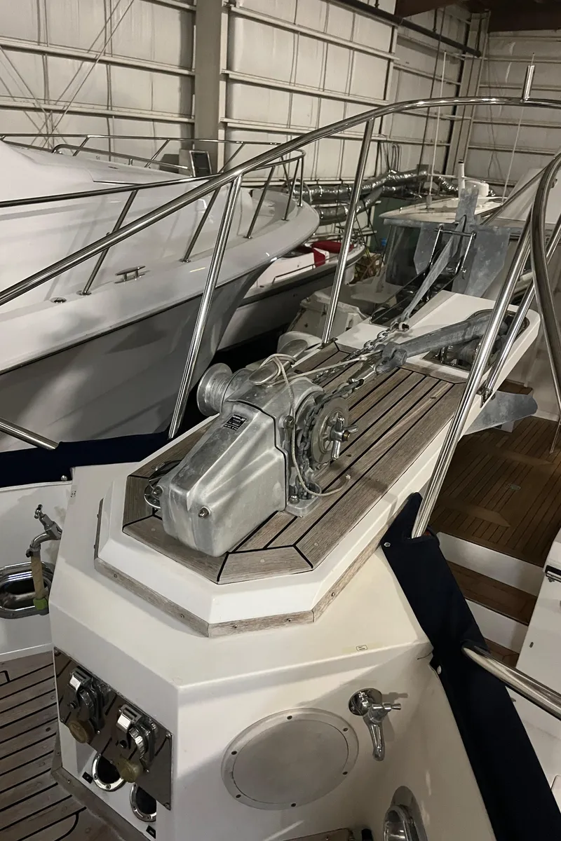 Slide: The Image of Grand Banks 42 Classic 2002 - 92