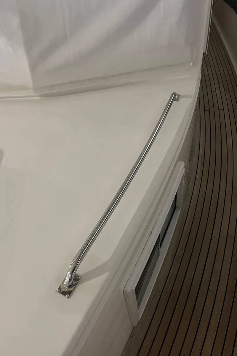 Slide: The Image of Grand Banks 42 Classic 2002 - 94