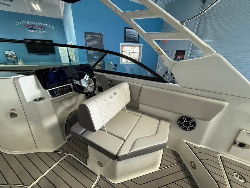 Slide: The Image of Sea Ray SDX 230 Outboard 2026 - 11