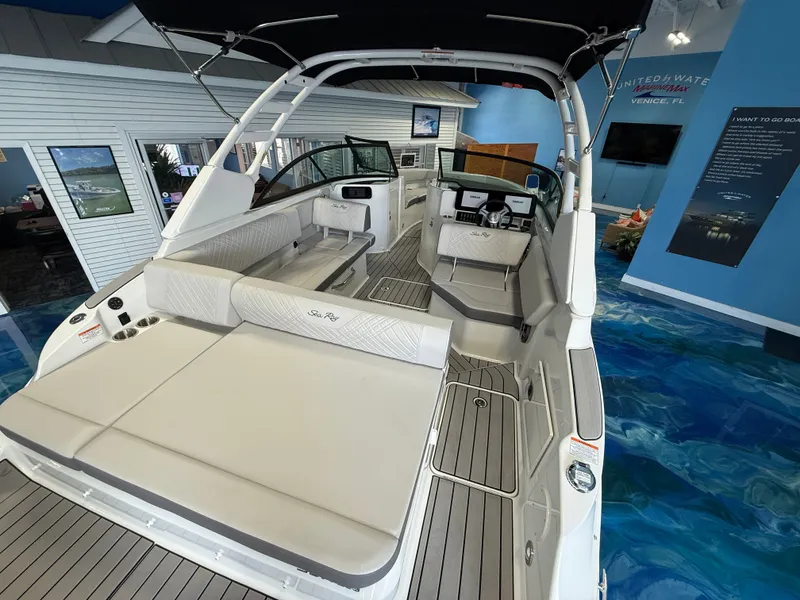Slide: The Image of Sea Ray SDX 230 Outboard 2026 - 19