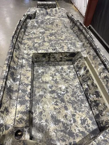 Slide: The Image of Excel 1651 River Warrior W/Tohatsu 60 2026 - 6