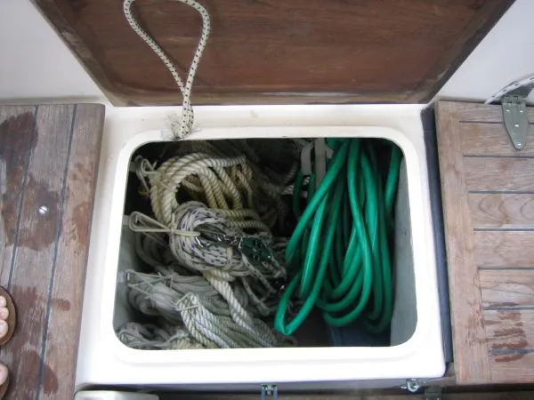 Slide: The Image of Storage compartment with ropes on 1974 Hallberg-Rassy Rasmus 35. - 42
