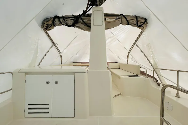 Slide: The Image of Flybridge with Bimini - 29