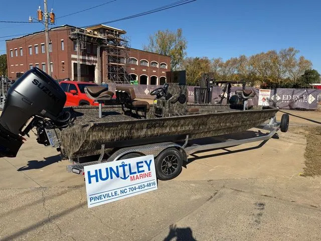 The Image of Excel 230 Bay Pro Elite 2026 - 1