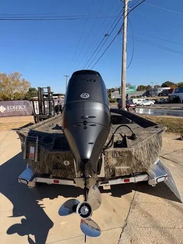 Slide: The Image of Excel 230 Bay Pro Elite 2026 - 2