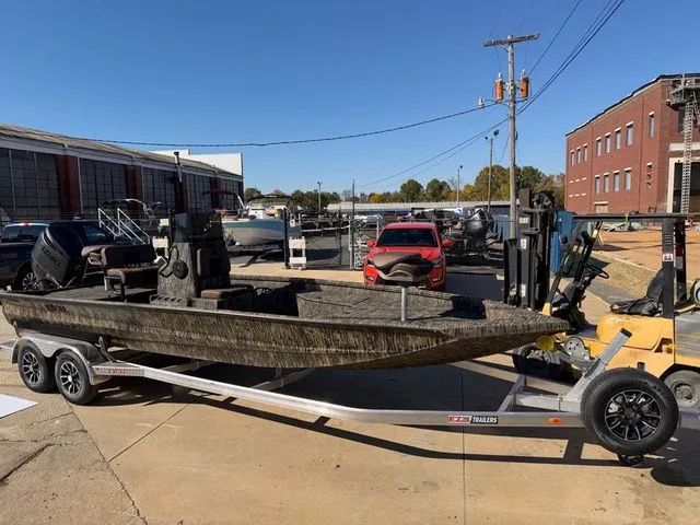 Slide: The Image of Excel 230 Bay Pro Elite 2026 - 3