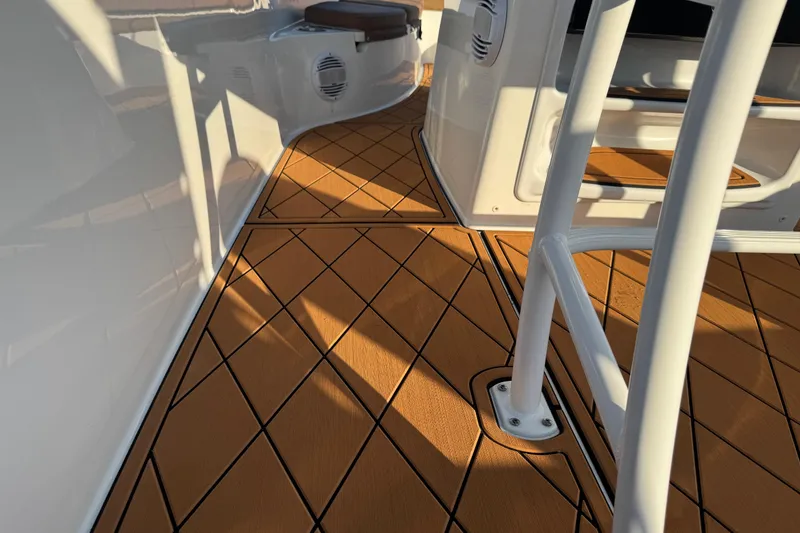 Slide: The Image of Sea Pro 202 Center Console 2024 - 60