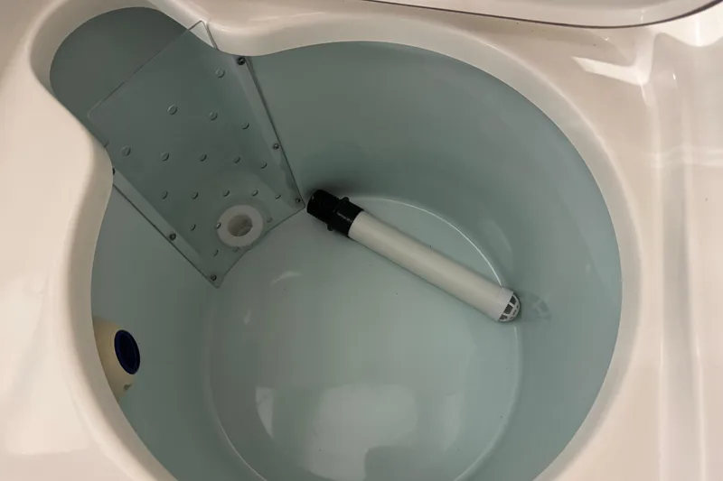 Slide: The Image of Livewell interior of 2024 Sea Pro 202 Center Console boat. - 94