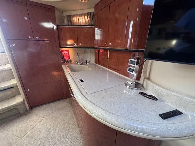 Slide: The Image of Sea Ray Sundancer 460 2002 - 21