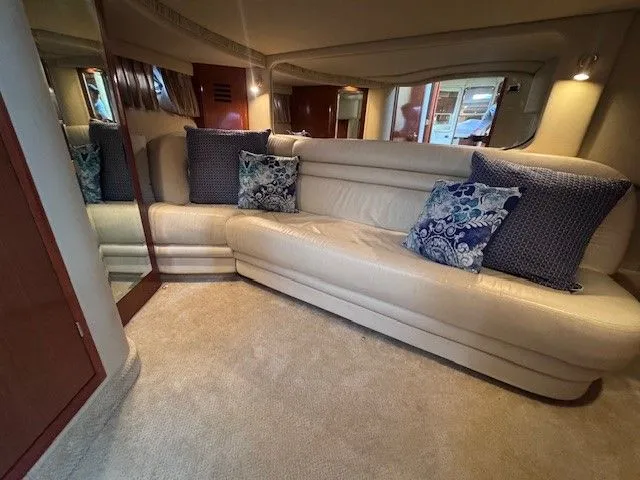 Slide: The Image of Sea Ray Sundancer 460 2002 - 27