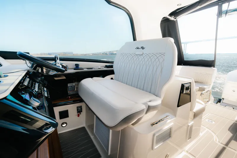 Slide: The Image of Sea Ray Sundancer 370 Outboard 2023 - 24