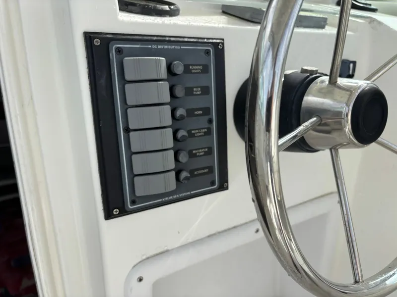 Slide: The Image of Cobia 230 Walkaround 1997 - 33