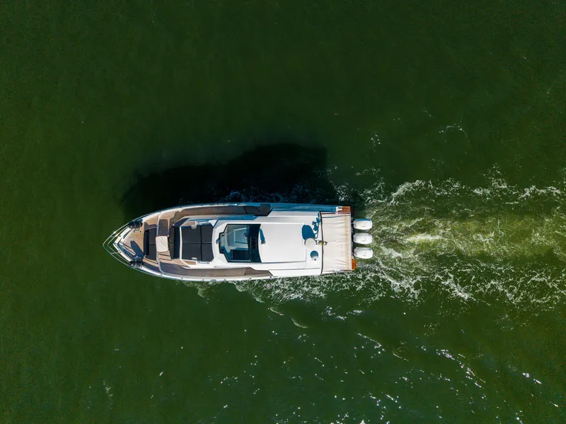 Slide: The Image of Azimut Verve 40 2018 - 1