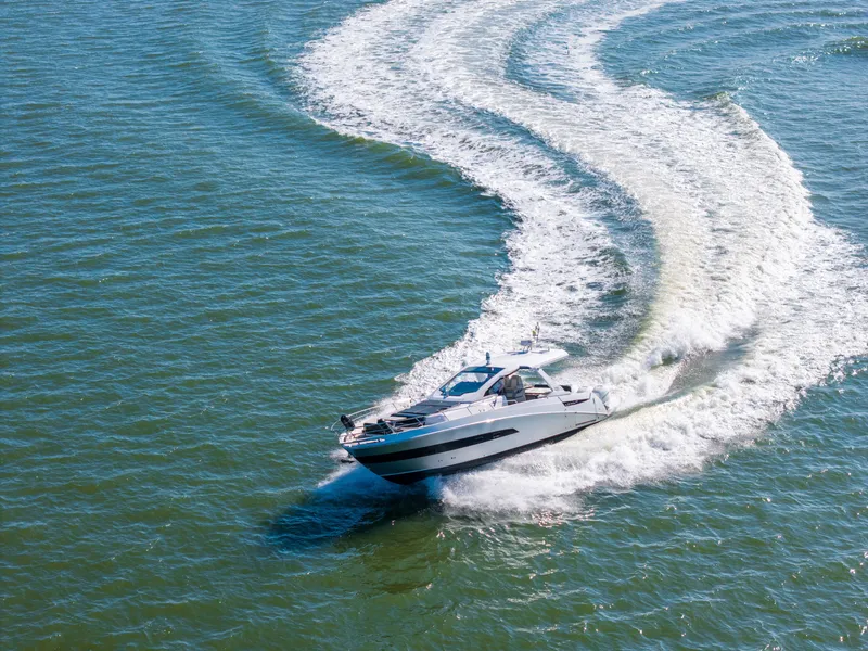 Slide: The Image of Azimut Verve 40 2018 - 9