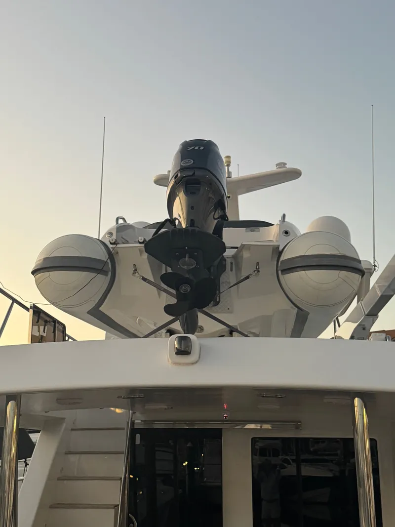 Slide: The Image of WB Venture 14 Transom - 2