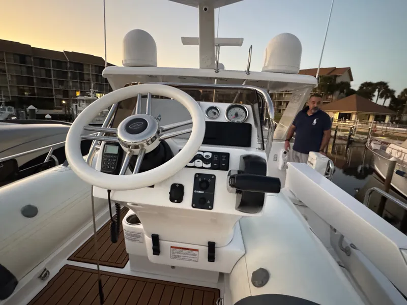 Slide: The Image of WB Venture 14 Center Console - 5