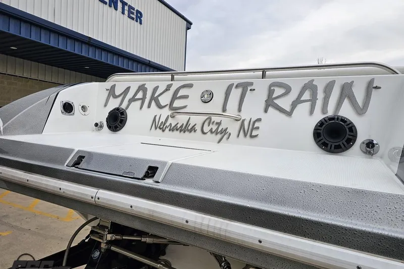 Slide: The Image of 2004 Black Thunder 460 boat with "Make It Rain" text, Nebraska City, NE. - 31