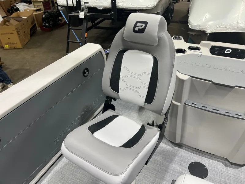 Slide: The Image of Princecraft Sportfisher 21-4S 2026 - 16